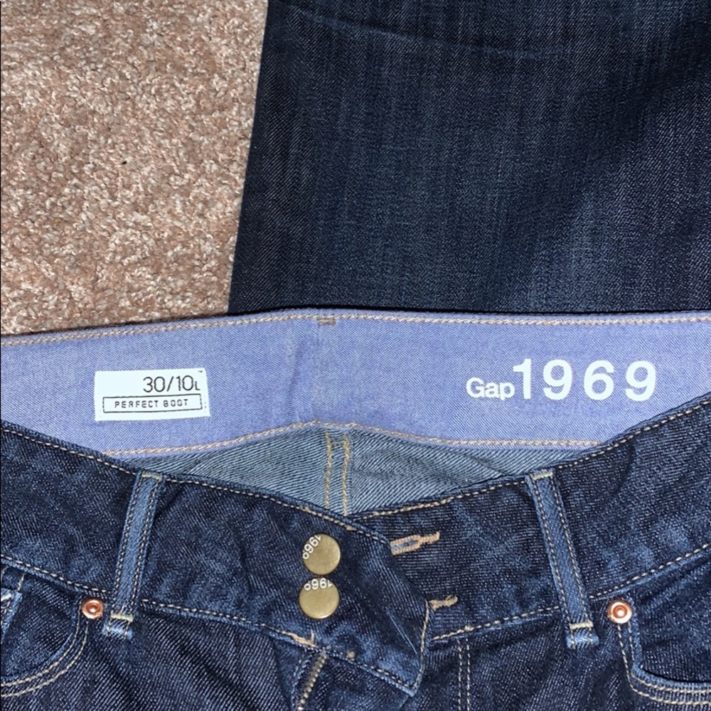 Gap 10 long jeans- bootcut